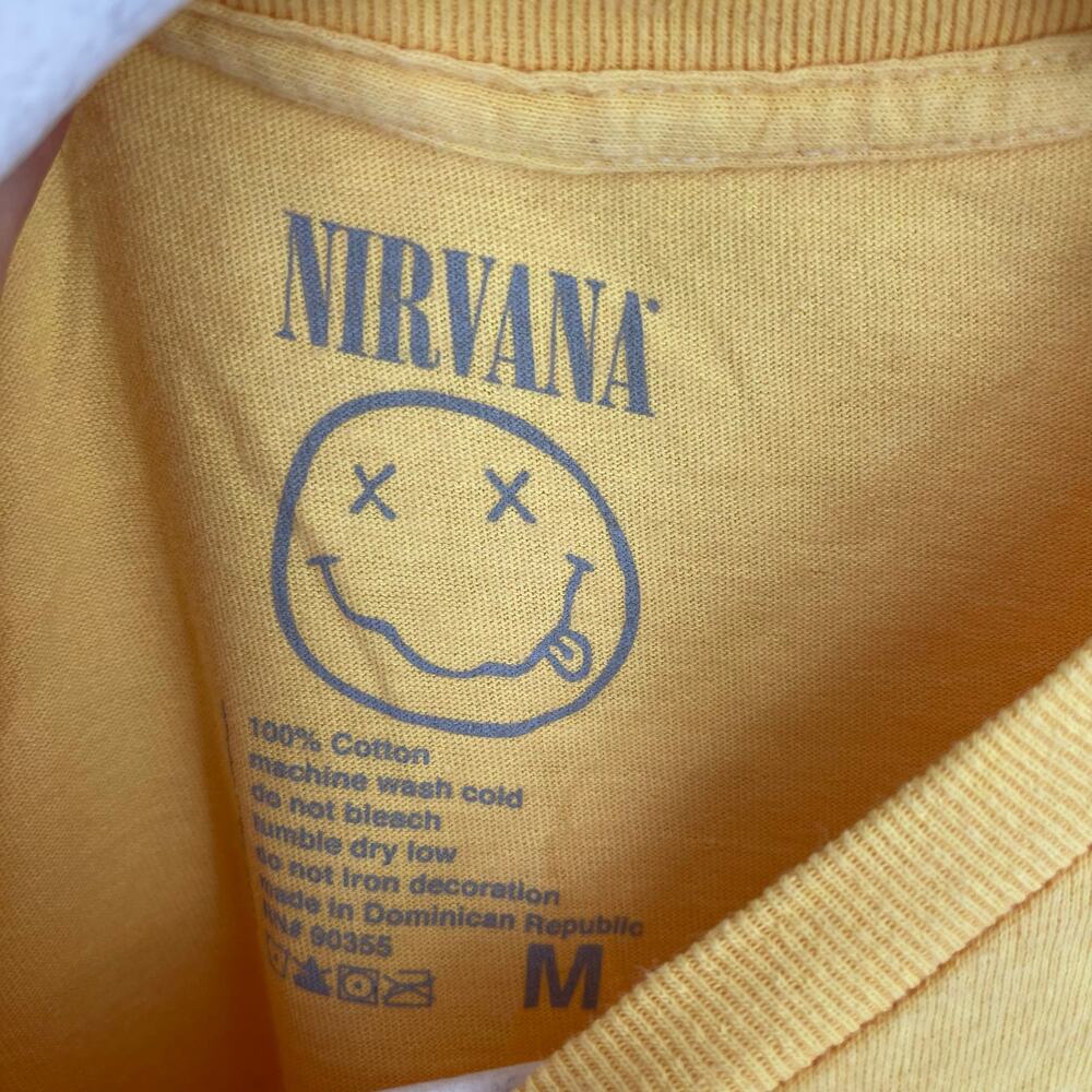 Officially Licensed Nirvana Nevermind Smiley Grunge Tee Yellow Medium - Picture 4 of 8